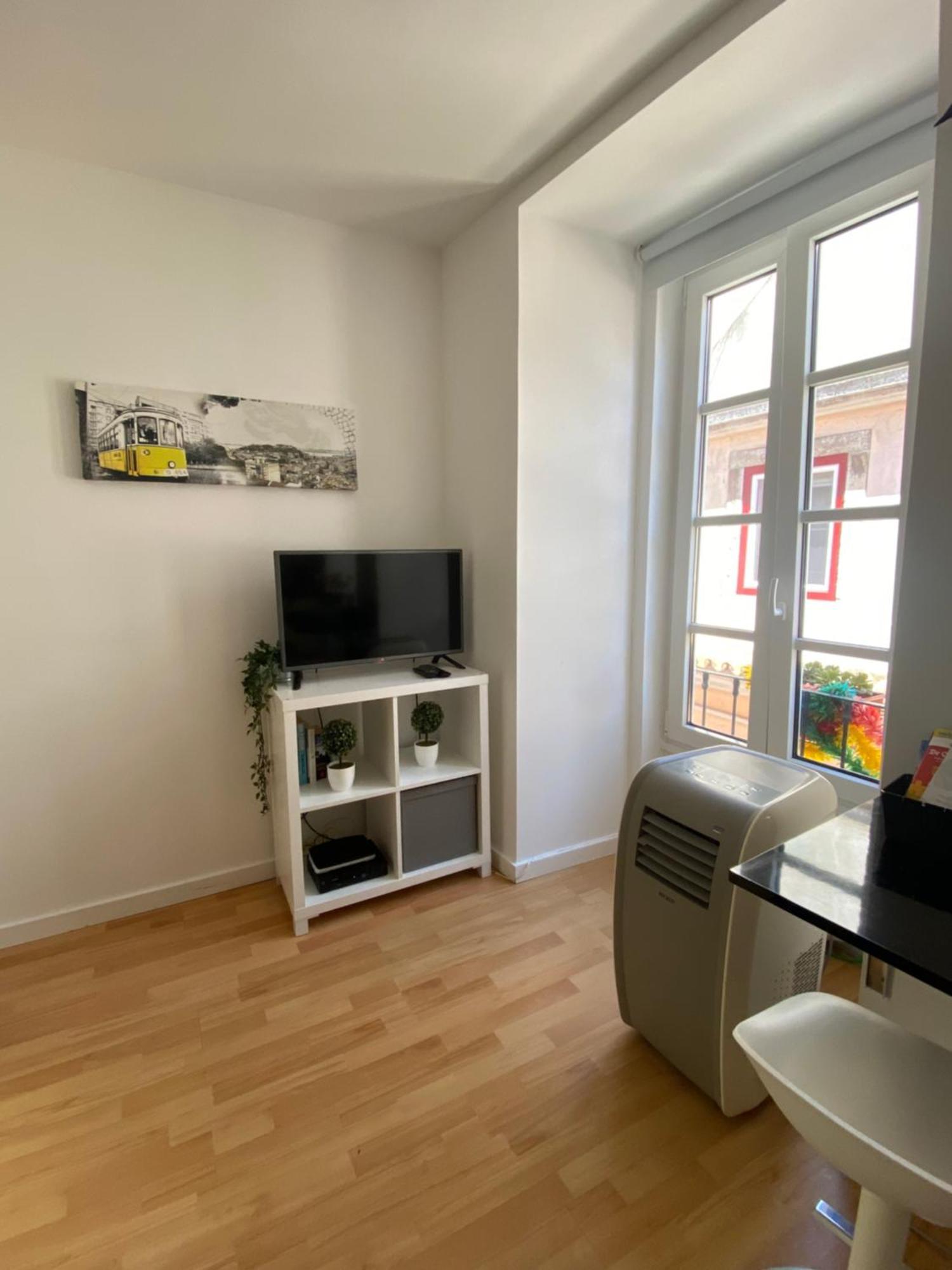 Apartment Beco Das Farinhas Lisboa Eksteriør bilde