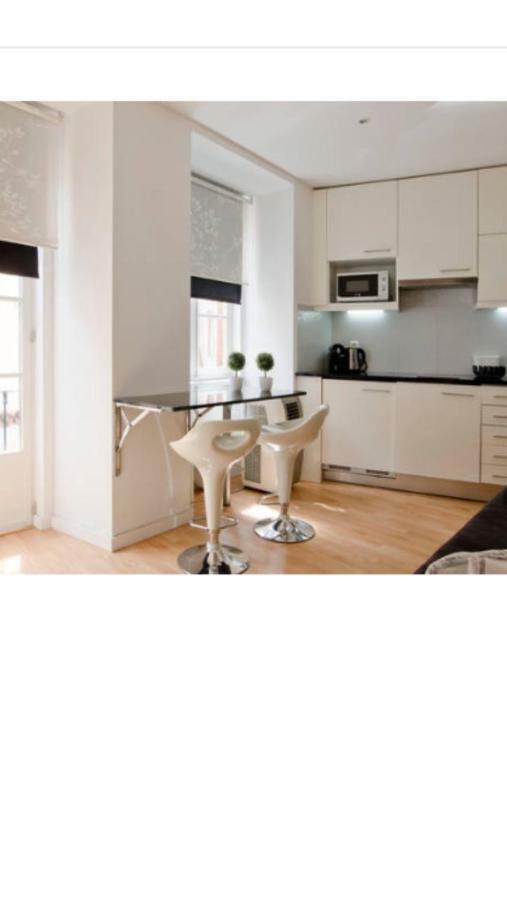 Apartment Beco Das Farinhas Lisboa Eksteriør bilde